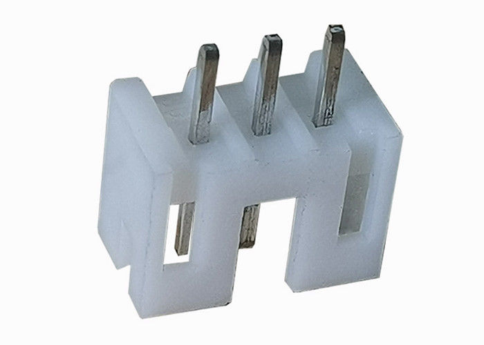 2,0 milímetros de la echada del conector de ángulo recto PA6T del jefe de material de aislador femenino