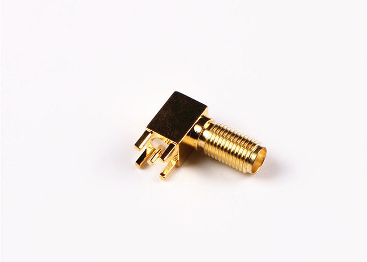 Peso ligero de ángulo recto del conector coaxial del RF de la soldadura del enchufe masculino del conector de SMA