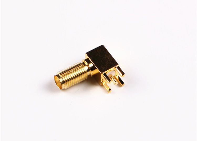 Peso ligero de ángulo recto del conector coaxial del RF de la soldadura del enchufe masculino del conector de SMA