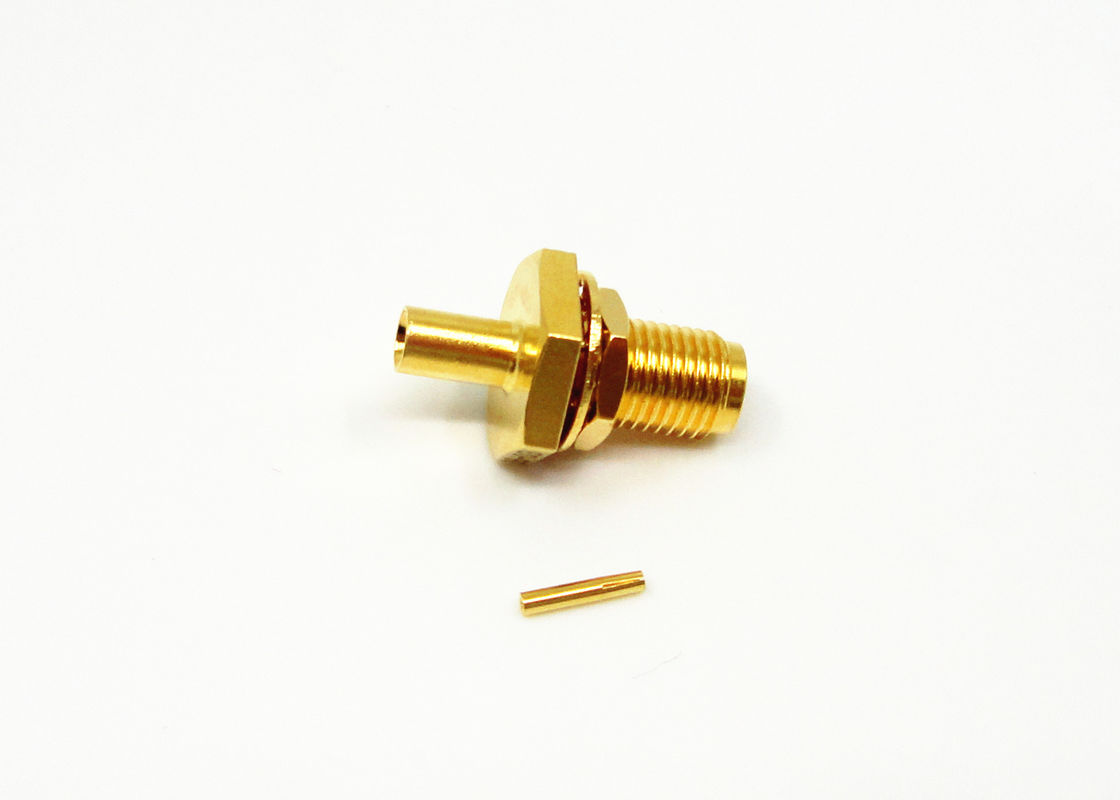 Alto oro femenino confiable del conector de cable del RF SMA del tabique hermético plateado para el cable 086