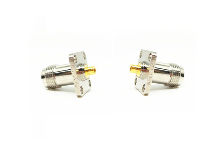 Cuatro conector 50Ohm femenino 11GHz del soporte TNC RF del reborde del agujero para la microonda