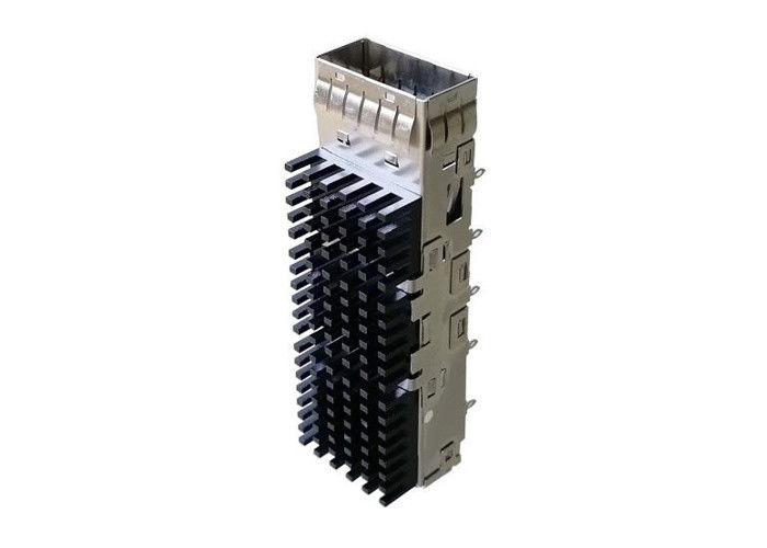 La EMI tabula la sola jaula del puerto SFP28 18,75 milímetros para el conector QSFP28